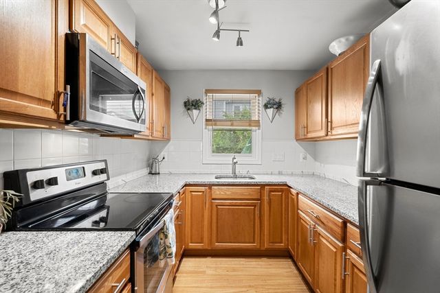 5 Prudence Crandall Lane 5, Easton, MA 02356