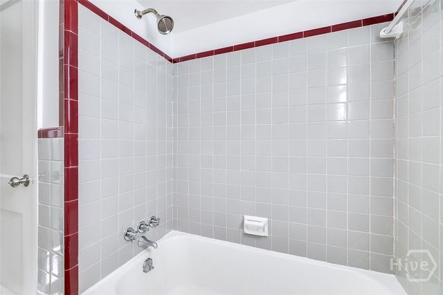 5114 Abercorn Street, Savannah, GA 31405