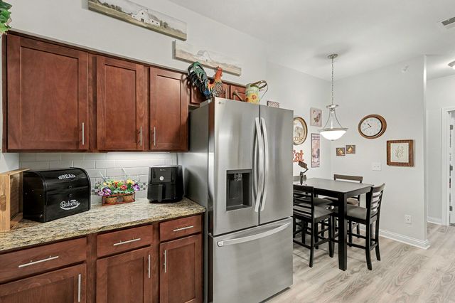 1859 Riverpointe Court, 5, Dayton, KY 41074