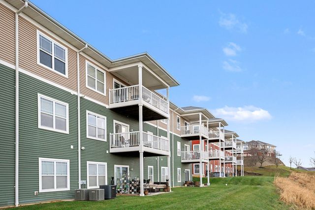 1859 Riverpointe Court, 5, Dayton, KY 41074