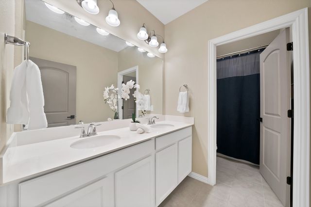 2845 Ranger Lane, Aubrey, TX 76227