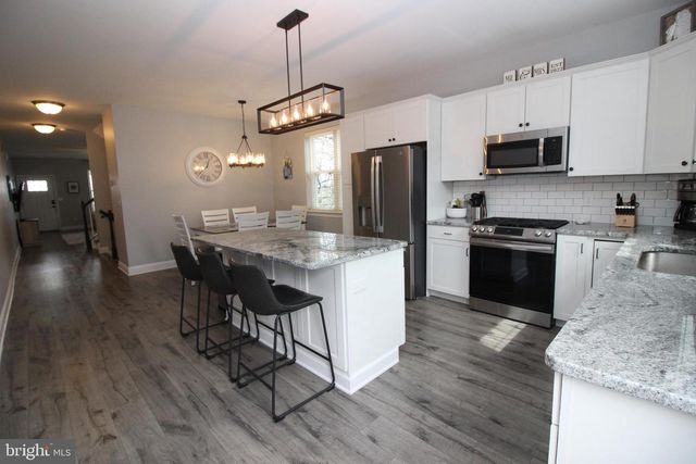 912 FORD ST, Bridgeport, PA 19405