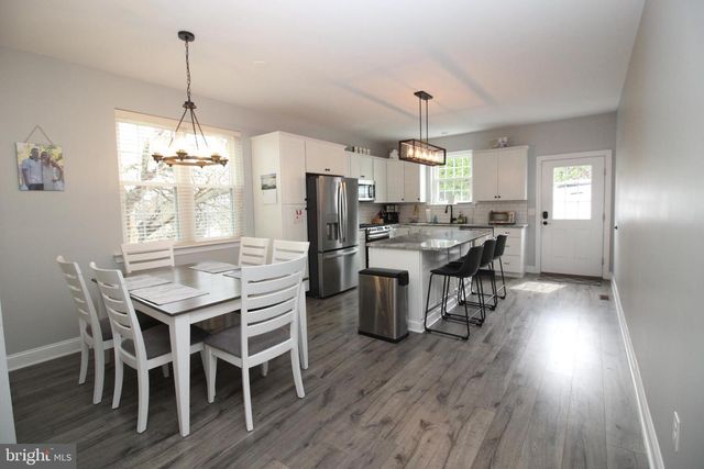 912 FORD ST, Bridgeport, PA 19405