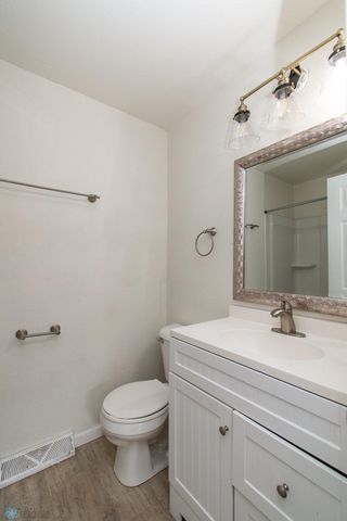 318 12th Street N, Moorhead, MN 56560