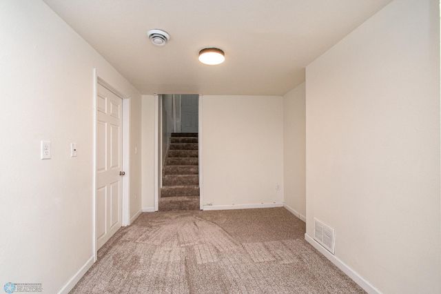318 12th Street N, Moorhead, MN 56560