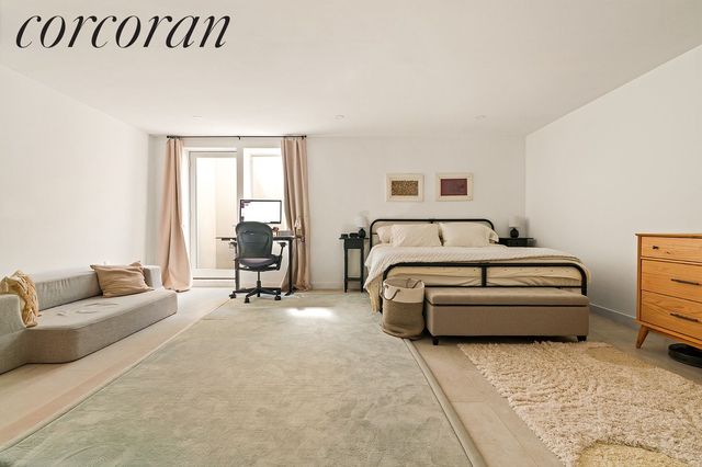 1218 Putnam Ave Apt 1B, New York City, NY 11221