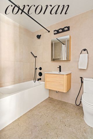 1218 Putnam Ave Apt 1B, New York City, NY 11221
