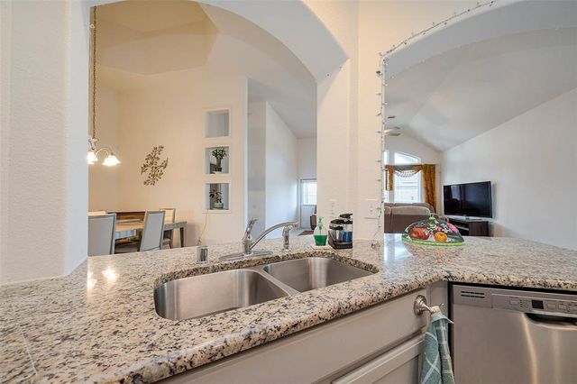 5819 Southern Rose Lane, Rosenberg, TX 77469