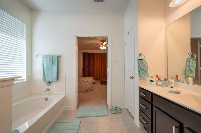 5819 Southern Rose Lane, Rosenberg, TX 77469