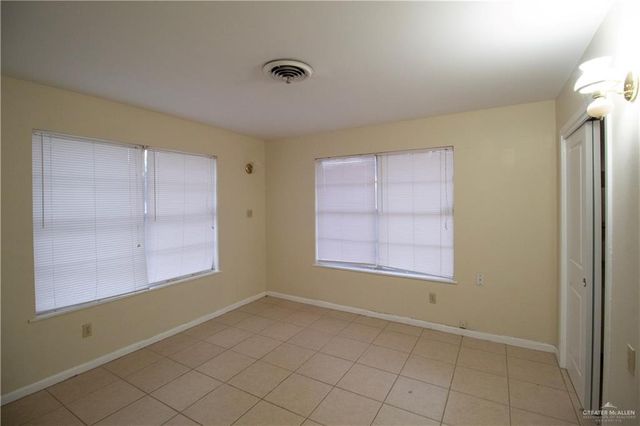 1118 W Cano Street, Edinburg, TX 78539