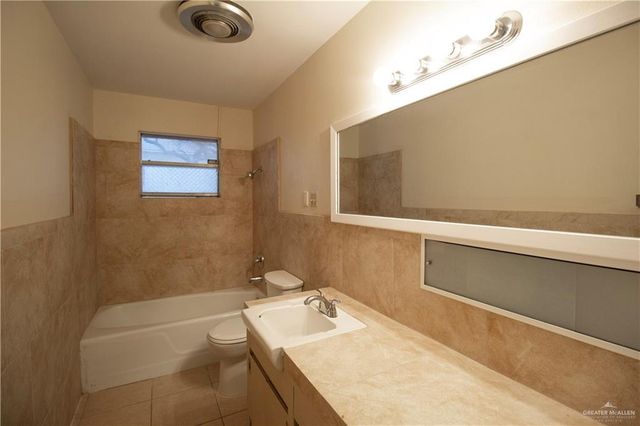 1118 W Cano Street, Edinburg, TX 78539