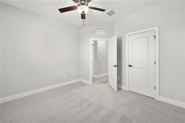 9335 101st Avenue, Vero Beach, FL 32967