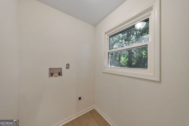 2461 Sherwood Place SW, Marietta, GA 30008
