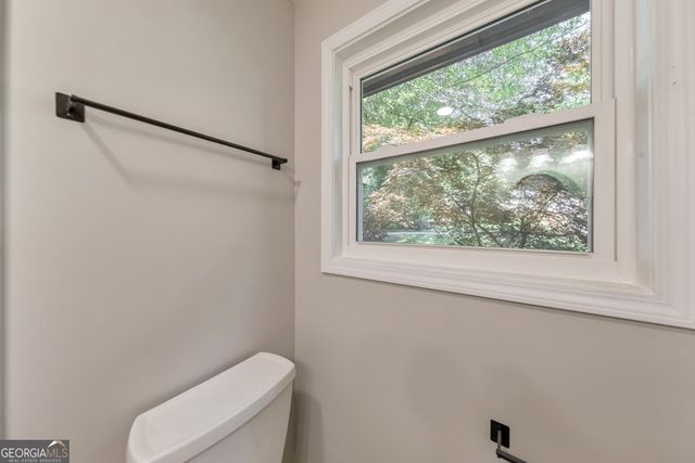 2461 Sherwood Place SW, Marietta, GA 30008