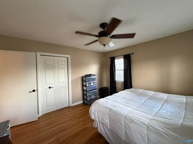 204 Wheeler Street NW, Hartselle, AL 35640