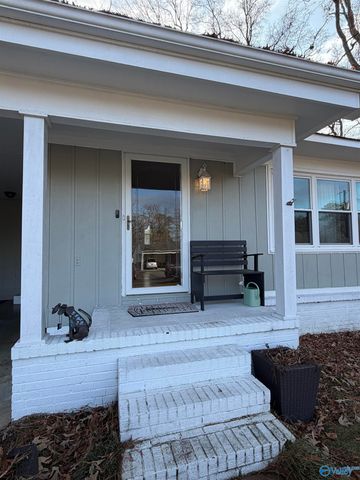 204 Wheeler Street NW, Hartselle, AL 35640