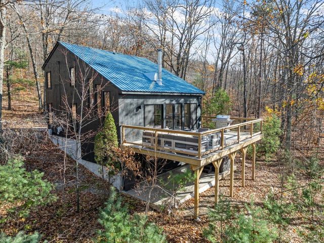 46 Huttwil Drive, Madison, NH 03849