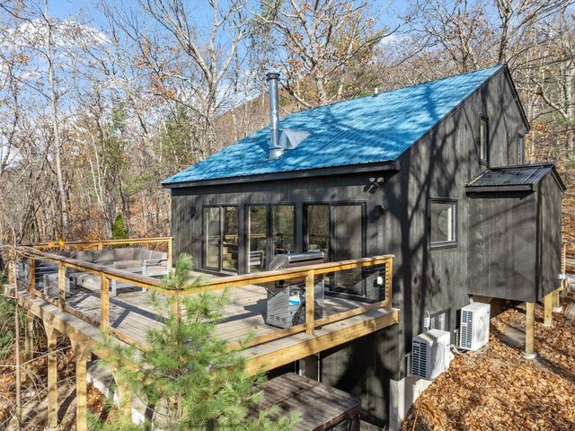 46 Huttwil Drive, Madison, NH 03849