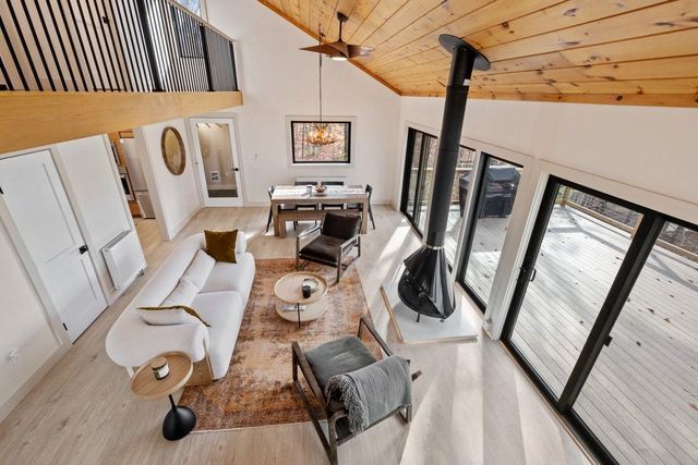 46 Huttwil Drive, Madison, NH 03849