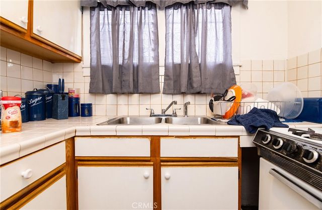 244 E 118th, Los Angeles, CA 90061