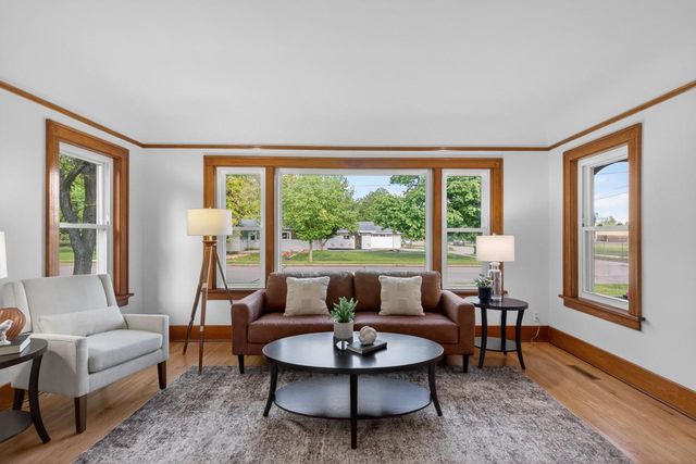 424 MAPLE STREET, Nekoosa, WI 54457