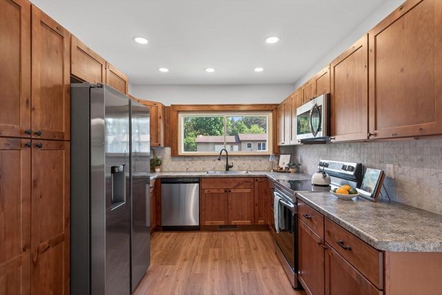 424 MAPLE STREET, Nekoosa, WI 54457