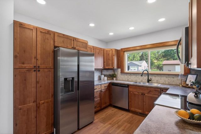 424 MAPLE STREET, Nekoosa, WI 54457