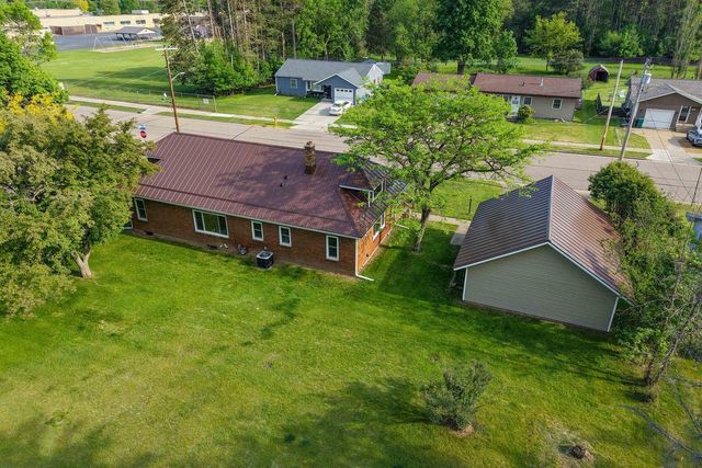 424 MAPLE STREET, Nekoosa, WI 54457