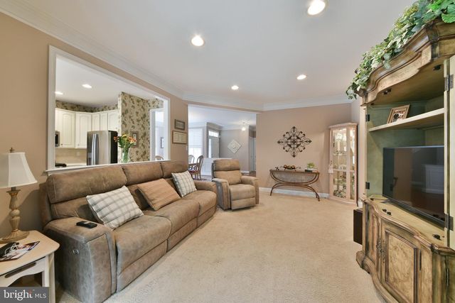 182 LATTICE LN, Collegeville, PA 19426