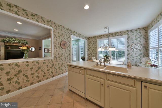 182 LATTICE LN, Collegeville, PA 19426