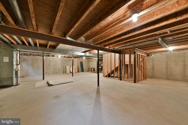 182 LATTICE LN, Collegeville, PA 19426