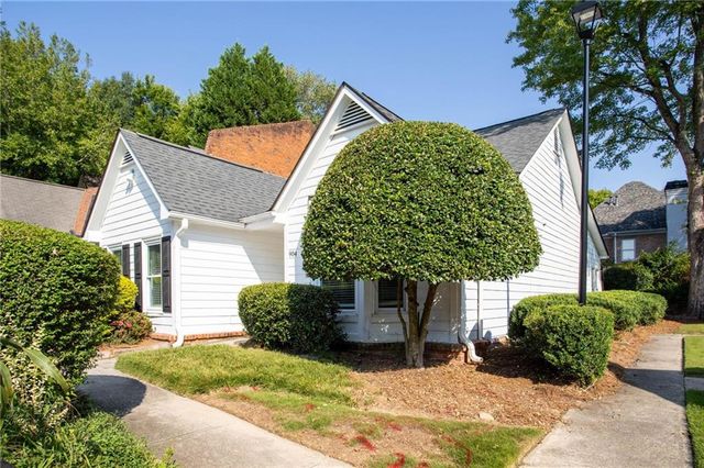 904 Lenox Hill Court NE, Atlanta, GA 30324