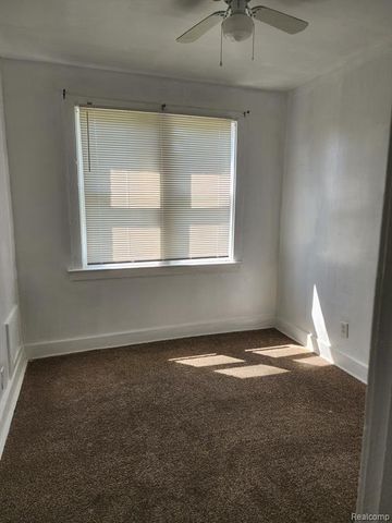 9369 Genessee, Detroit, MI 48206