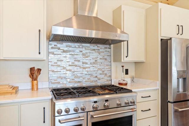 4238 Thunder Lake Lodge Drive NE, Thunder Lake Twp, MN 56672