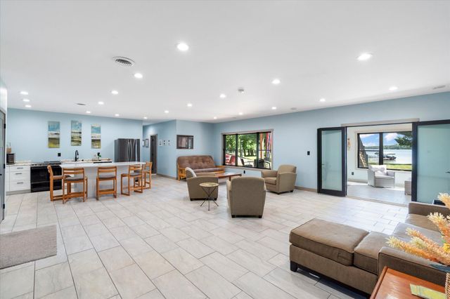 4238 Thunder Lake Lodge Drive NE, Thunder Lake Twp, MN 56672