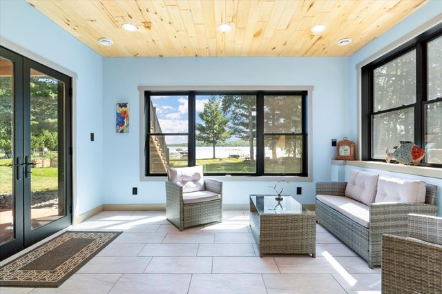 4238 Thunder Lake Lodge Drive NE, Thunder Lake Twp, MN 56672