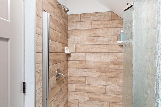 4238 Thunder Lake Lodge Drive NE, Thunder Lake Twp, MN 56672