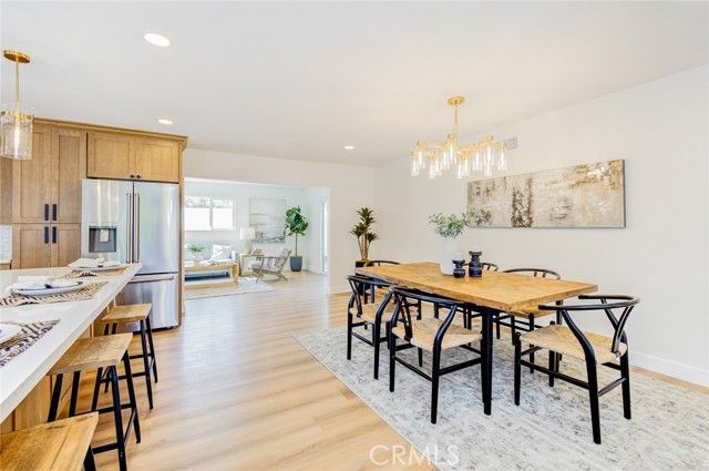 2433 Littleton, Costa Mesa, CA 92626