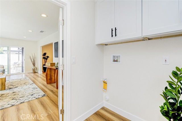 2433 Littleton, Costa Mesa, CA 92626