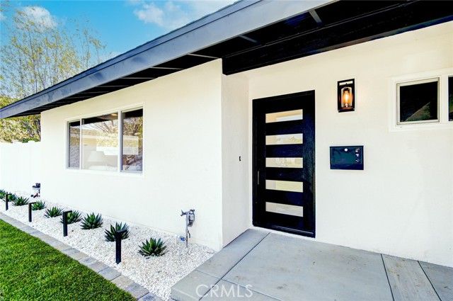 2433 Littleton, Costa Mesa, CA 92626