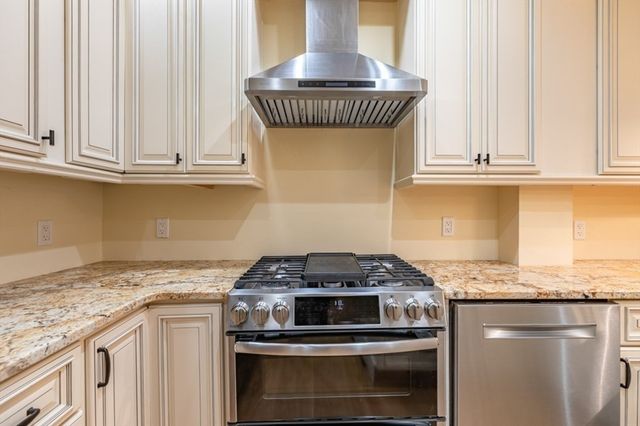 96 Webster Street 2, Boston, MA 02128