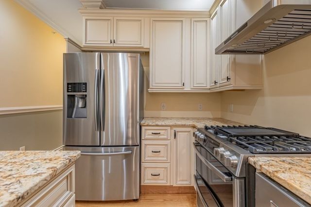 96 Webster Street 2, Boston, MA 02128
