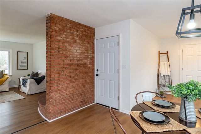 225 S Main Street, Centerville, OH 45458