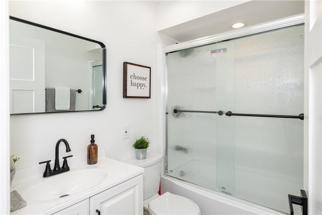 225 S Main Street, Centerville, OH 45458