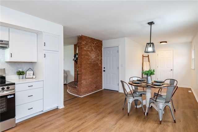 225 S Main Street, Centerville, OH 45458