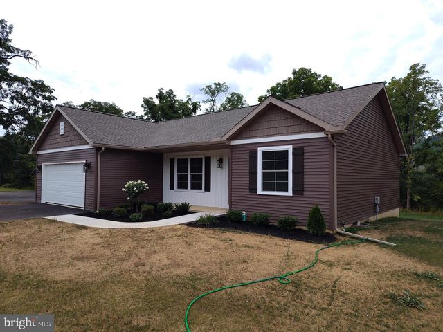 85 OLD COLONY RD, Selinsgrove, PA 17870