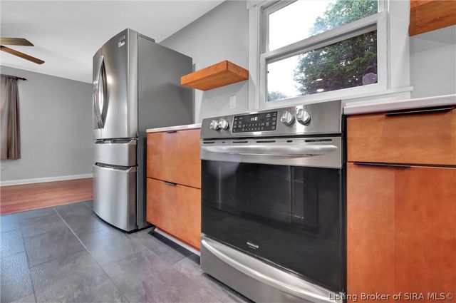 509 Park Place E, Jeffersonville, IN 47130