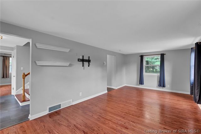509 Park Place E, Jeffersonville, IN 47130