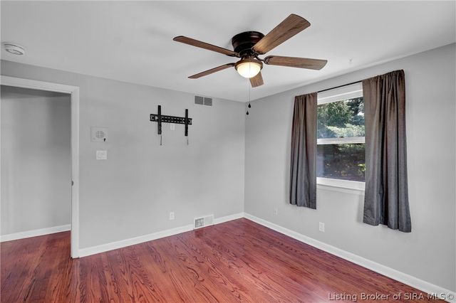 509 Park Place E, Jeffersonville, IN 47130