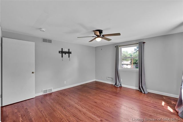 509 Park Place E, Jeffersonville, IN 47130